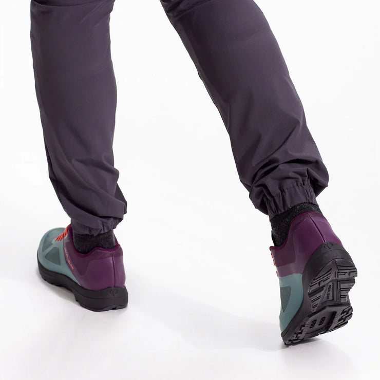 Pearl Izumi Women's Summit Pant,  phantom, cuff view