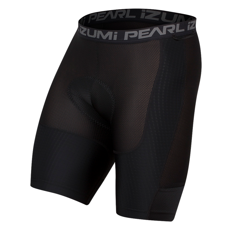  Pearl Izumi Men's Cargo Liner Shorts, front view.