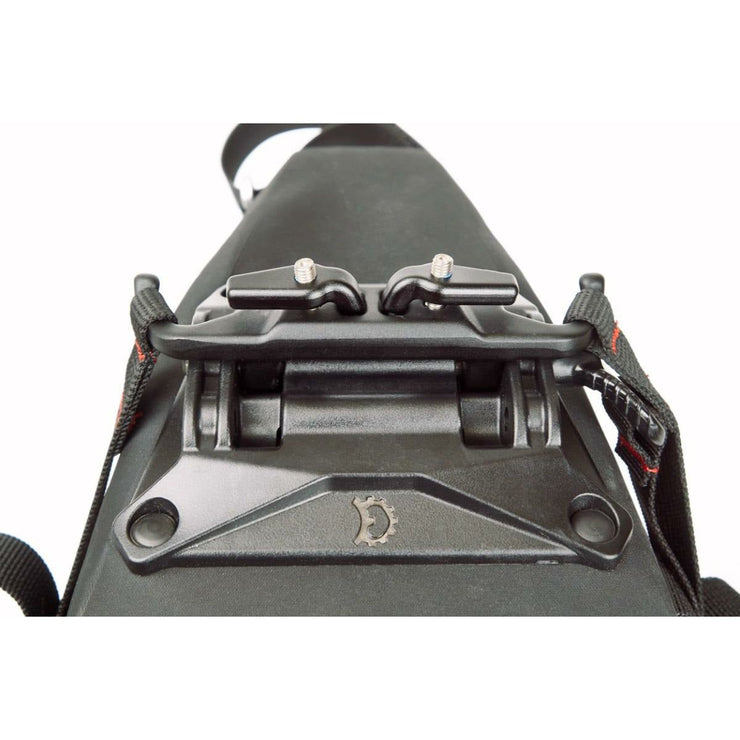 Revelate Spinelock 10L Seat Bag, Black. Innovative Spinelock stability system view.