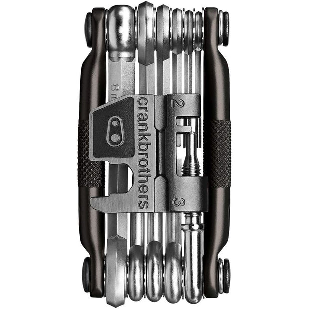 Crankbrothers Multi-17 Mini-Tool closed full view