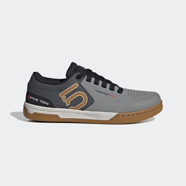 Five Ten Men's Freerider Pro Shoe, grey three / bronze strata / core black, side view.