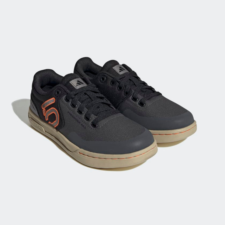 Five Ten Women's Freerider Pro Canvas, Grey Six / Grey Four / Impact Orange, full pair view.