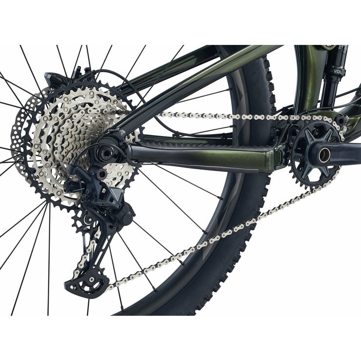 2022 Giant Trance 29 1, Phantom Green. View of drivetrain.