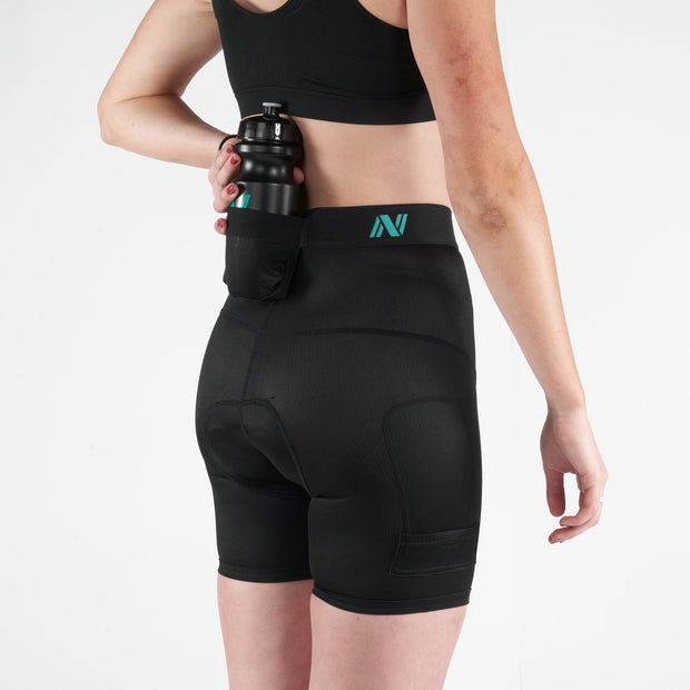Nezium Guthrie Women's Liner Short black on-model back view with bottle pocket