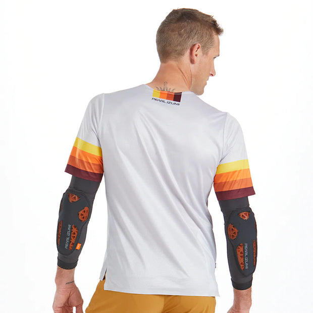 Pearl Izumi Elevate Elbow Guard, model view.