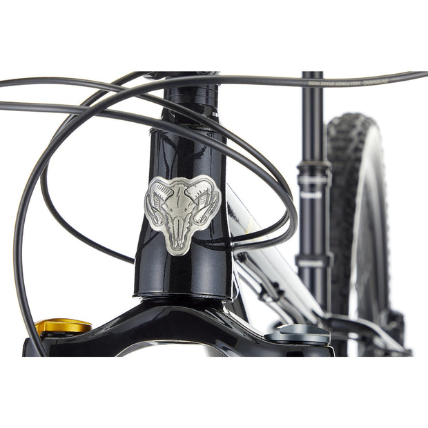 2023 Kona Honzo, Gloss Metallic Black w/ Furnace Fade, head tube view