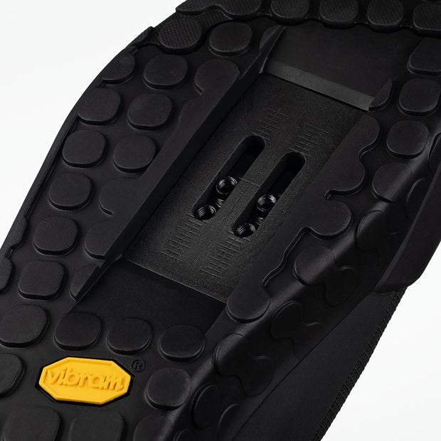 FIZIK Gravita Tensor, Black, View of tread