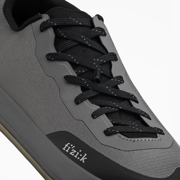 fi'zi:k Gravita Versor Men's Shoe, Gray Mud, Lace-up closure view