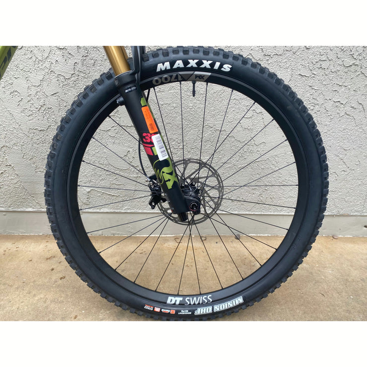 2022 Pivot Switchblade TEAM XX1 AXS Custom Alloy Wheels 29